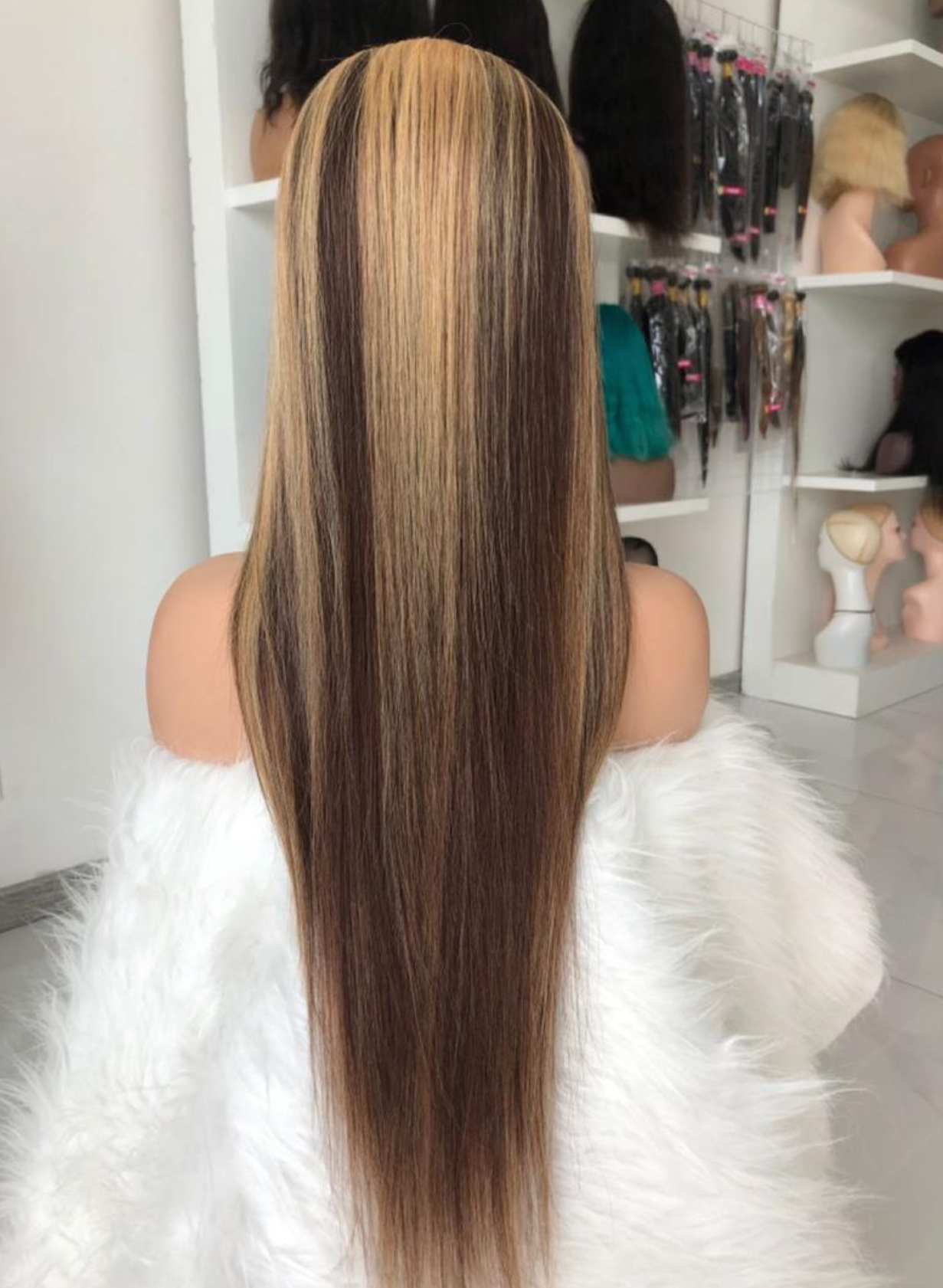 Highlighted Straight Transparent Lace Closure Wig (180% Density)