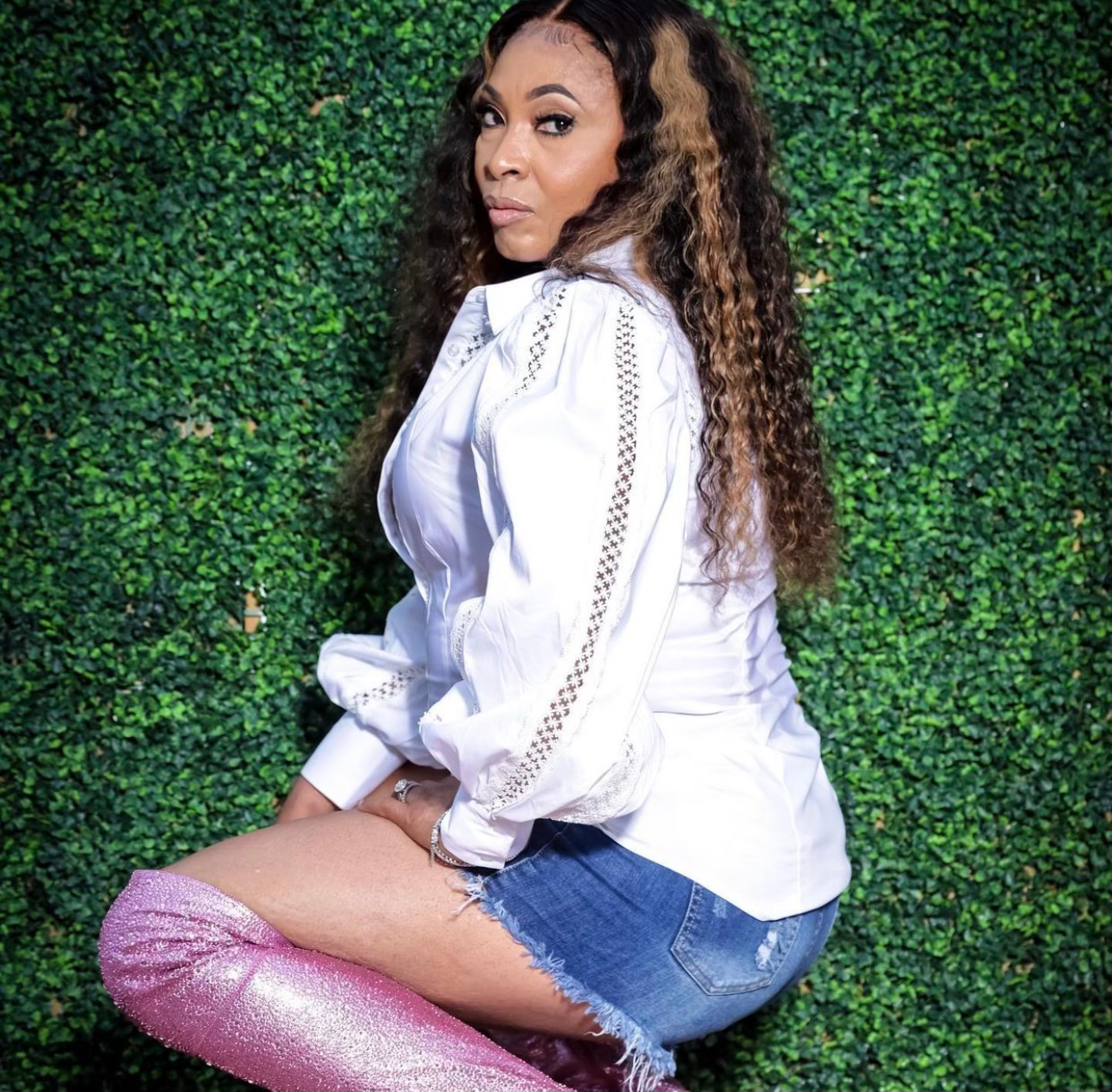 Highlighted Deepwave Transparent Lace Closure Wig, (180% Density)